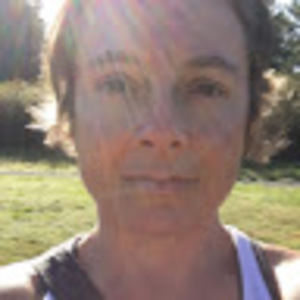 Meet your Posher, Lara